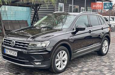 Внедорожник / Кроссовер Volkswagen Tiguan 2018 в Кропивницком