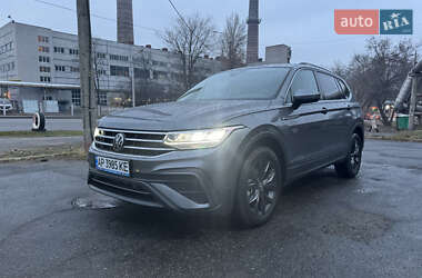 Позашляховик / Кросовер Volkswagen Tiguan 2022 в Запоріжжі