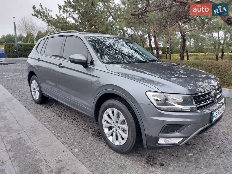 Внедорожник / Кроссовер Volkswagen Tiguan 2019 в Днепре