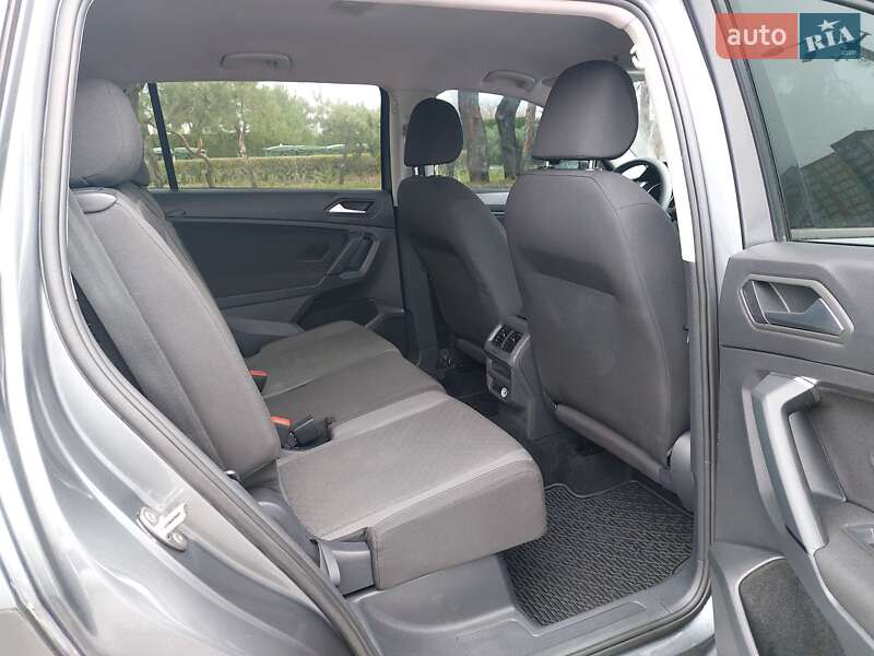 Внедорожник / Кроссовер Volkswagen Tiguan 2019 в Днепре