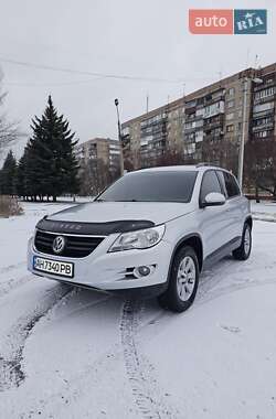 Внедорожник / Кроссовер Volkswagen Tiguan 2008 в Краматорске