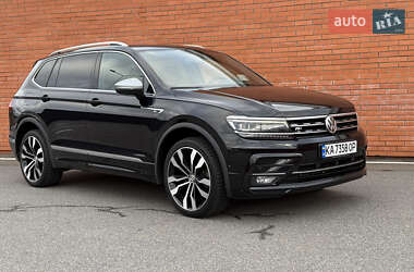 Позашляховик / Кросовер Volkswagen Tiguan 2018 в Києві