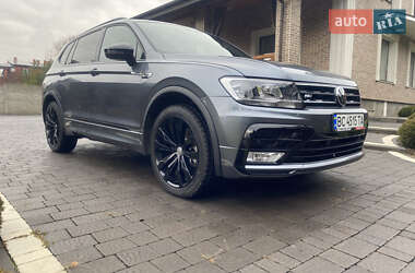 Volkswagen Tiguan 2021