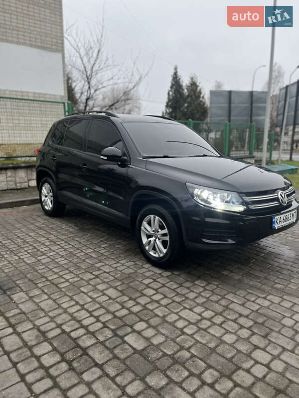 Внедорожник / Кроссовер Volkswagen Tiguan 2016 в Ивано-Франковске