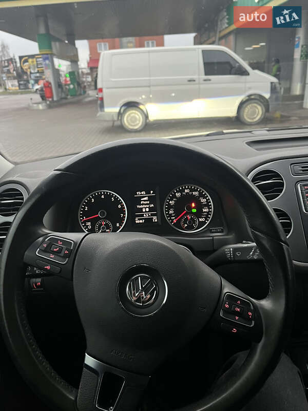 Внедорожник / Кроссовер Volkswagen Tiguan 2016 в Ивано-Франковске