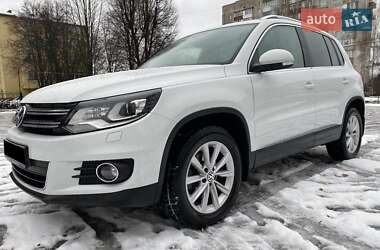 Позашляховик / Кросовер Volkswagen Tiguan 2014 в Хмельницькому