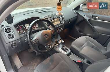 Внедорожник / Кроссовер Volkswagen Tiguan 2013 в Днепре