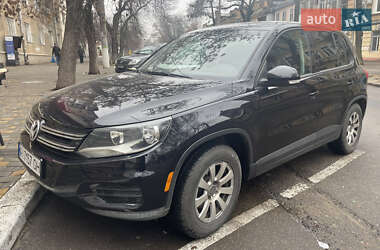 Volkswagen Tiguan 2011