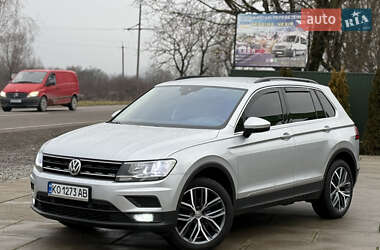 Позашляховик / Кросовер Volkswagen Tiguan 2019 в Хусті