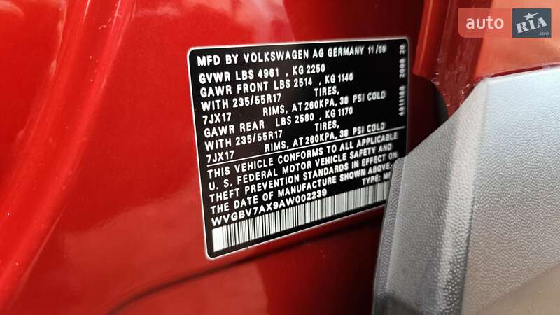 Позашляховик / Кросовер Volkswagen Tiguan 2010 в Чернігові