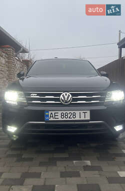 Позашляховик / Кросовер Volkswagen Tiguan 2019 в Дніпрі