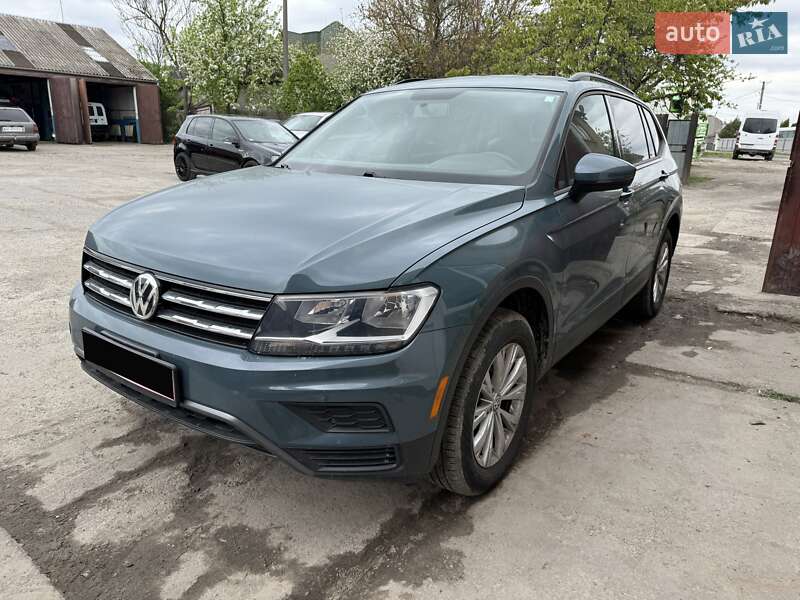 Внедорожник / Кроссовер Volkswagen Tiguan 2019 в Киеве