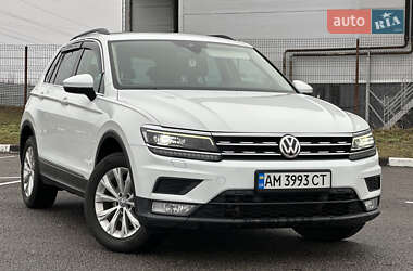 Внедорожник / Кроссовер Volkswagen Tiguan 2017 в Ровно