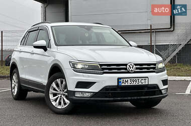 Внедорожник / Кроссовер Volkswagen Tiguan 2017 в Ровно