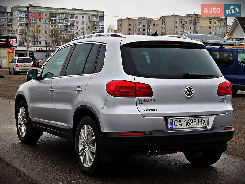 Позашляховик / Кросовер Volkswagen Tiguan 2015 в Черкасах