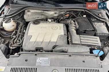 Внедорожник / Кроссовер Volkswagen Tiguan 2008 в 
