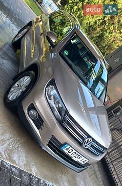 Позашляховик / Кросовер Volkswagen Tiguan 2011 в Ужгороді