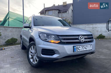 Позашляховик / Кросовер Volkswagen Tiguan 2017 в Львові