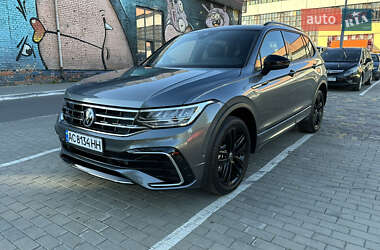 Позашляховик / Кросовер Volkswagen Tiguan 2022 в Луцьку