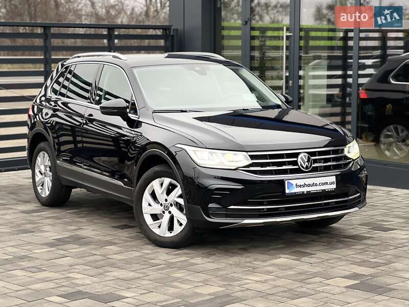 Внедорожник / Кроссовер Volkswagen Tiguan 2021 в Ровно