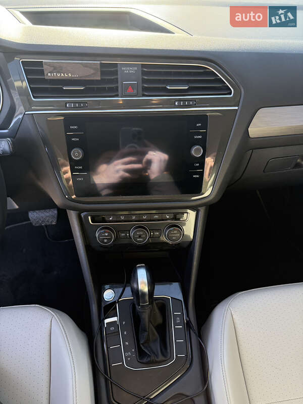 Внедорожник / Кроссовер Volkswagen Tiguan 2018 в Виннице фото 27 Внедорожник / Кроссовер Volkswagen Tiguan 2018 в Виннице