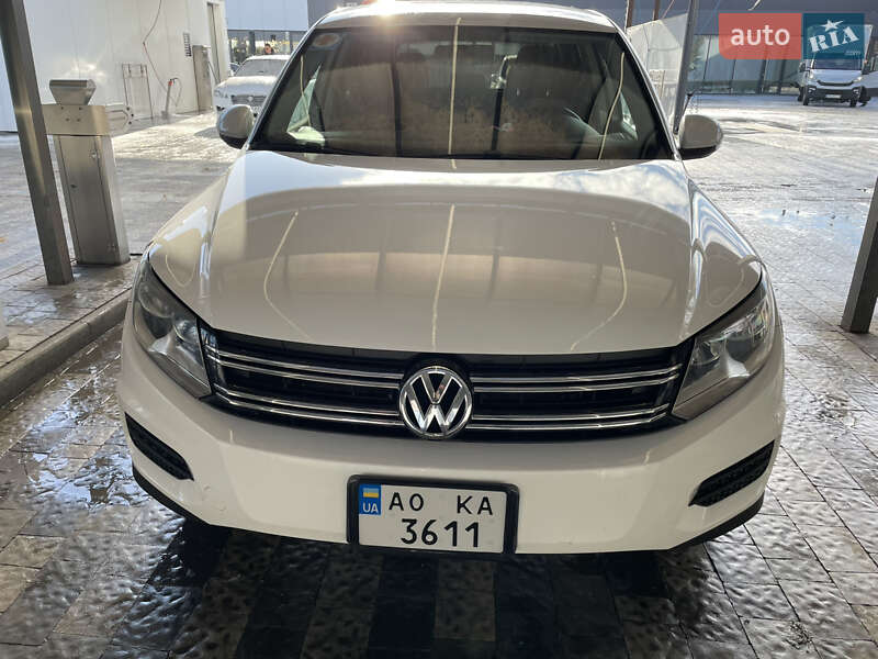 Позашляховик / Кросовер Volkswagen Tiguan 2013 в Ужгороді