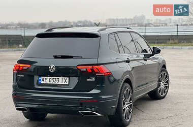 Внедорожник / Кроссовер Volkswagen Tiguan 2017 в Днепре