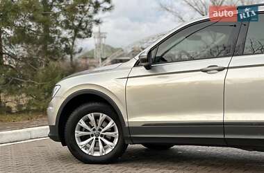 Позашляховик / Кросовер Volkswagen Tiguan 2020 в Києві