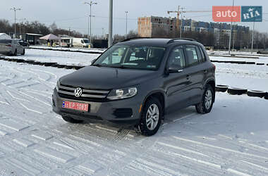 Позашляховик / Кросовер Volkswagen Tiguan 2015 в Львові