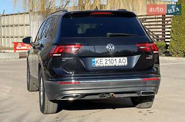 Позашляховик / Кросовер Volkswagen Tiguan 2018 в Дніпрі