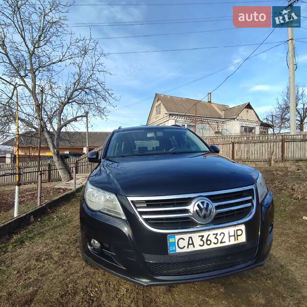 Внедорожник / Кроссовер Volkswagen Tiguan 2010 в Умани фото 2 Внедорожник / Кроссовер Volkswagen Tiguan 2010 в Умани