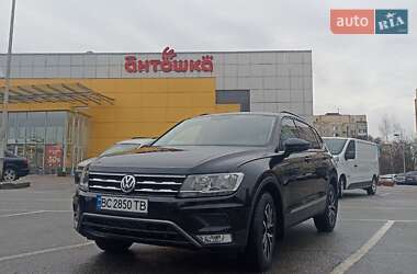 Внедорожник / Кроссовер Volkswagen Tiguan 2021 в Львове