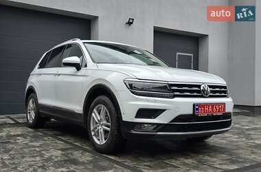 Внедорожник / Кроссовер Volkswagen Tiguan 2019 в Луцке