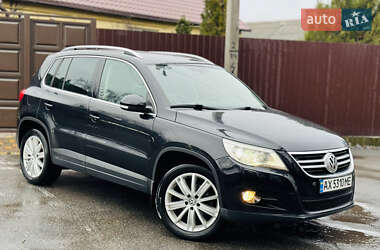 Позашляховик / Кросовер Volkswagen Tiguan 2008 в Харкові