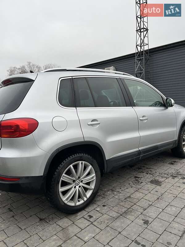 Внедорожник / Кроссовер Volkswagen Tiguan 2013 в Ивано-Франковске фото 9 Внедорожник / Кроссовер Volkswagen Tiguan 2013 в Ивано-Франковске