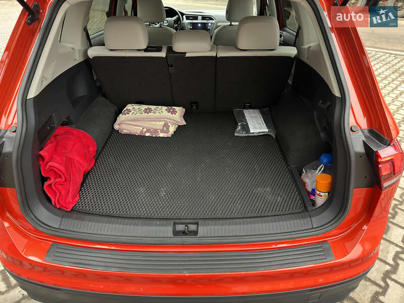 Внедорожник / Кроссовер Volkswagen Tiguan 2019 в Полтаве фото 23 Внедорожник / Кроссовер Volkswagen Tiguan 2019 в Полтаве