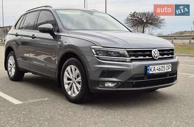 Позашляховик / Кросовер Volkswagen Tiguan 2017 в Києві