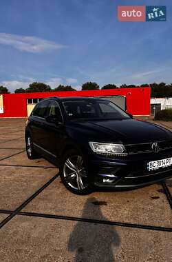 Внедорожник / Кроссовер Volkswagen Tiguan 2019 в Львове