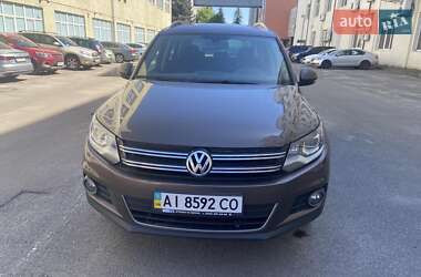 Позашляховик / Кросовер Volkswagen Tiguan 2015 в Бучі