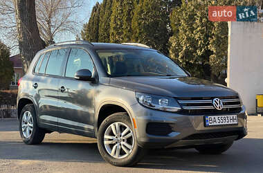 Позашляховик / Кросовер Volkswagen Tiguan 2016 в Кропивницькому