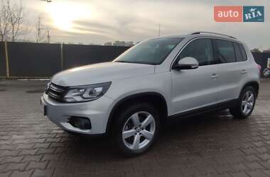 Позашляховик / Кросовер Volkswagen Tiguan 2012 в Хмельницькому