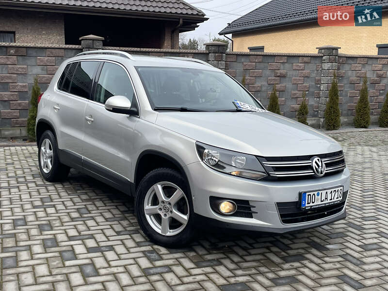 Позашляховик / Кросовер Volkswagen Tiguan 2011 в Рівному