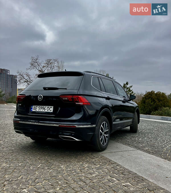 Внедорожник / Кроссовер Volkswagen Tiguan 2020 в Днепре