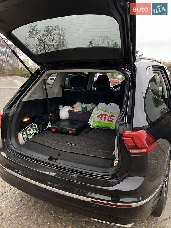 Внедорожник / Кроссовер Volkswagen Tiguan 2020 в Днепре