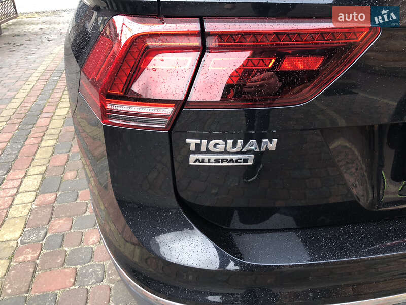 Внедорожник / Кроссовер Volkswagen Tiguan 2018 в Ровно