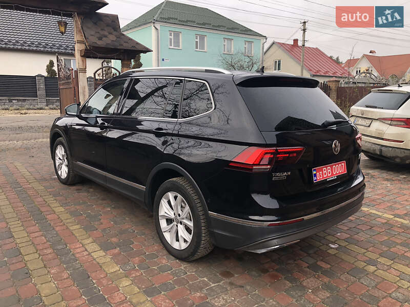 Внедорожник / Кроссовер Volkswagen Tiguan 2018 в Ровно