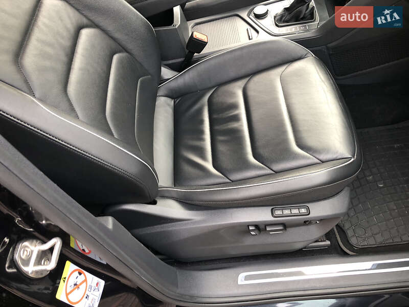 Внедорожник / Кроссовер Volkswagen Tiguan 2018 в Ровно