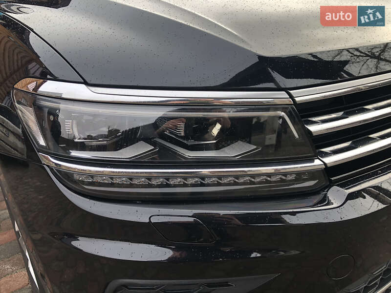 Внедорожник / Кроссовер Volkswagen Tiguan 2018 в Ровно