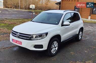 Позашляховик / Кросовер Volkswagen Tiguan 2017 в Дубні