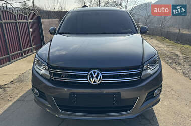 Внедорожник / Кроссовер Volkswagen Tiguan 2014 в Залещиках